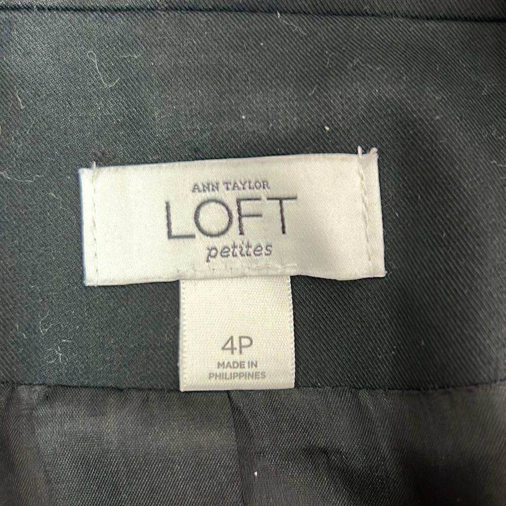 Loft Black Double Breasted Blazer 4P EUC - Picture 9 of 11